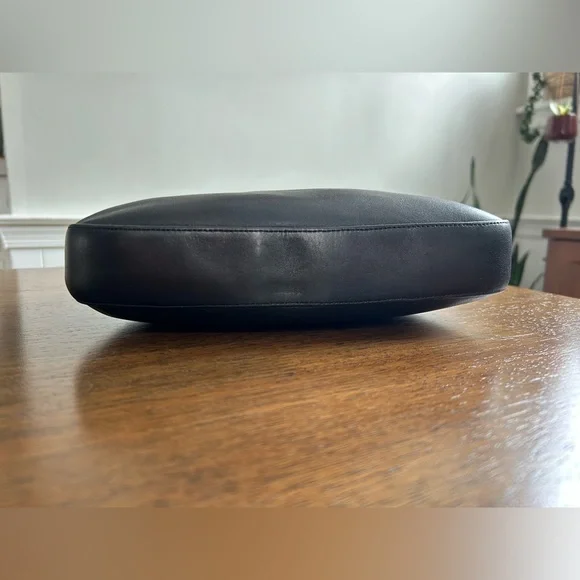 COACH Vintage Legacy Demi Small Hobo Bag - Black Leather 8319 - Picture 6 of 11